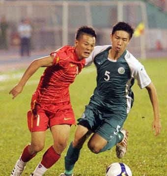 Công Vinh lập đại công, tuyển Việt Nam đè bẹp Macau 7-1