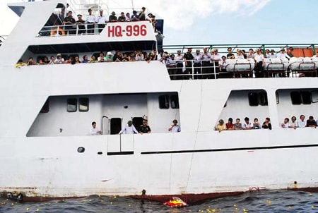 Nhớ những người anh hùng nơi nghìn trùng sóng gió