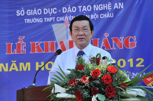 Tiếp tục nâng chất lượng giáo dục toàn diện, xứng đáng ngôi trường mang tên Nhà chí sĩ yêu nước Phan Bội Châu (*)