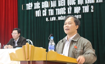 Đại biểu Quốc hội khoá 13 tiếp xúc cử tri huyện Quỳnh Lưu