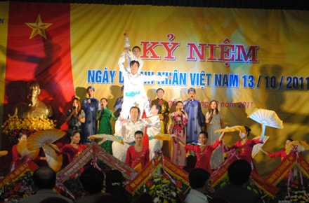 Nghệ An kỷ niệm Ngày Doanh nhân Việt Nam (13/10)