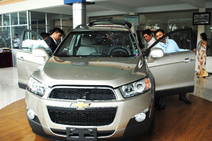 Khai trương mẫu xe mới của GM tại TP. Vinh