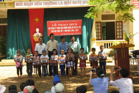 "Cây chuối khuyến học"