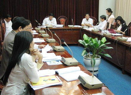 Quốc hội thảo luận ở tổ về Luật Quảng cáo và Luật Giáo dục đại học