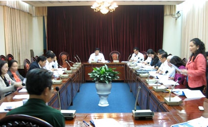 Thảo luận tổ về Bộ Luật Lao động và Luật Công đoàn