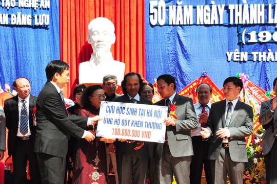 Kỷ niệm 50 năm thành lập Trường THPT Phan Đăng Lưu