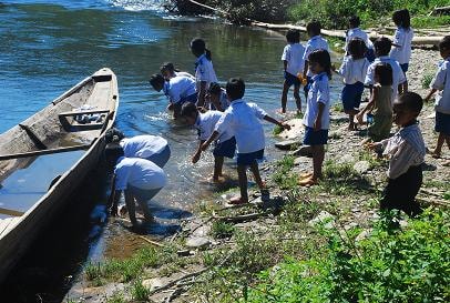 Lời ru buồn bên sông Giăng