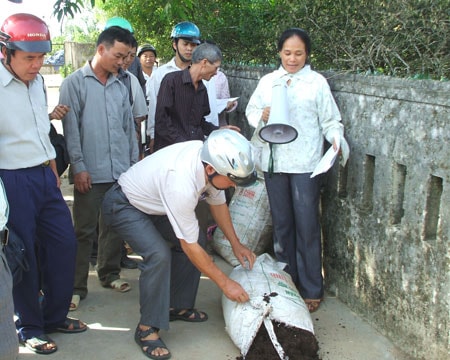 Cần nhân rộng mô hình sản xuất phân hữu cơ vi sinh