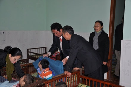 UBND tỉnh Nghệ An chúc mừng Giáo hội Công giáo nhân dịp Lễ Noel 2011