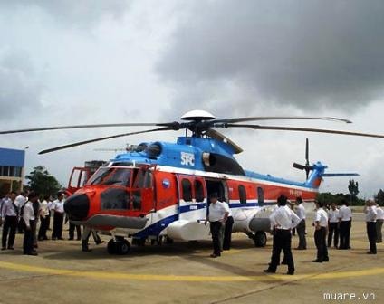 Tiếp nhận máy bay và thành lập đội bay EC-225