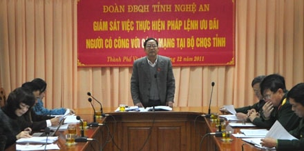 Đoàn ĐBQH giám sát thực hiện chính sách người có công tại BCHQS tỉnh Nghệ An