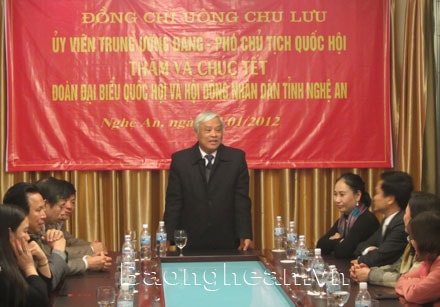 Phó Chủ tịch Quốc hội Uông Chu Lưu thăm, chúc Tết Thường trực HĐND tỉnh Nghệ An