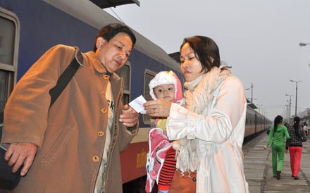 Buồn, vui... "vé Tết"