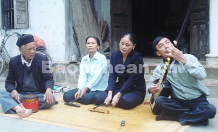 Bảo tồn di sản văn hóa phi vật thể "Khó !"