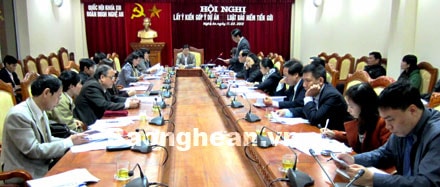 Đoàn ĐBQH Nghệ An lấy ý kiến Dự thảo Luật Bảo hiểm tiền gửi và  Luật phòng, chống rửa tiền