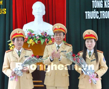 Sơ kết CVĐ "Công an nhân dân chấp hành nghiêm điều lệnh; xây dựng nếp sống văn hoá vì nhân dân phục vụ"