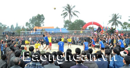 Khai hội đền Nguyễn Xí