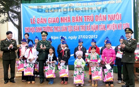 Khánh thành nhà bán trú dân nuôi tại Kỳ Sơn