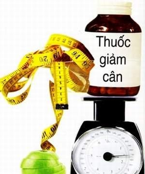 Phát hiện số lượng lớn thuốc giảm cân và mỹ phẩm trôi nổi
