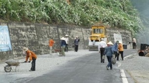 Chính thức thu phí bảo trì đường bộ từ 1/6