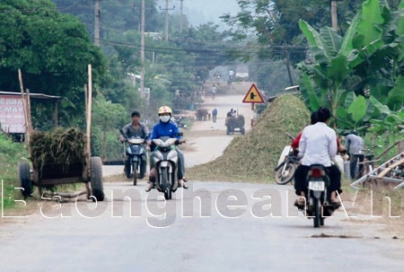 Nhếch nhác hành lang quốc lộ 48C?