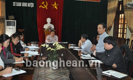 Đô Lương tập trung chỉ đạo khắc phục hậu quả lúa chết do sử dụng thuốc BVTV