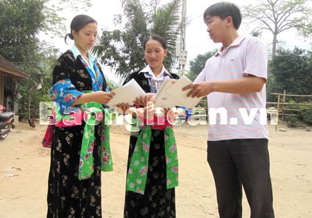 Cần có chính sách thỏa đáng cho cán bộ thôn bản