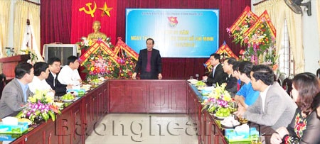 Lãnh đạo tỉnh chúc mừng Tỉnh Đoàn nhân Ngày thành lập Đoàn TNCS Hồ Chí Minh 26/3