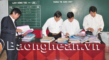 Kiểm tra cải cách hành chính tại huyện Thanh Chương