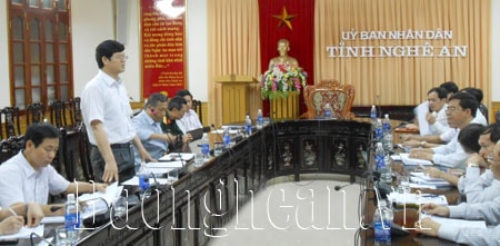 Quan tâm chế độ, chính sách đối với người hoạt động không chuyên trách cấp xã, xóm, khối, bản