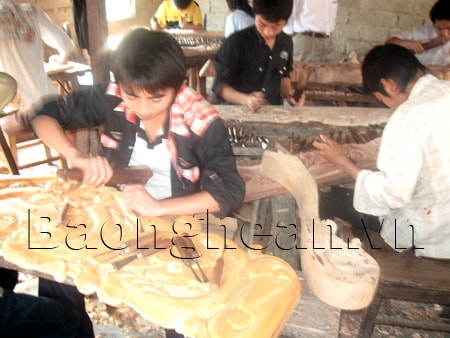 Tinh hoa nghề chạm khắc gỗ