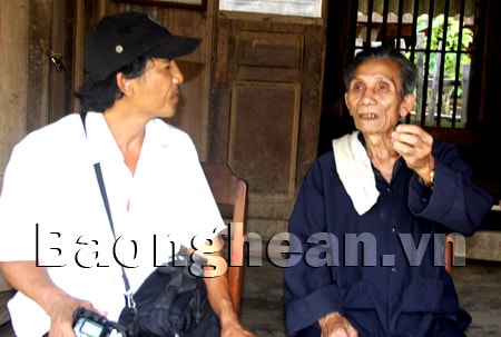 Niềm vui chiến thắng của dân quân bản Lốc