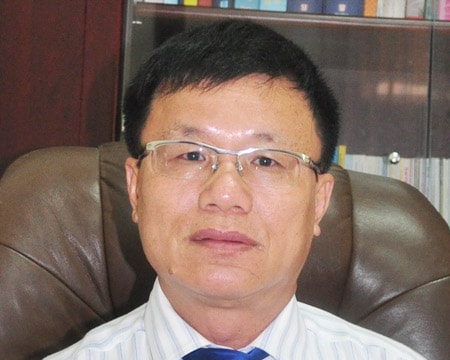 Phát huy truyền thống vẻ vang trong công cuộc đổi mới quê hương