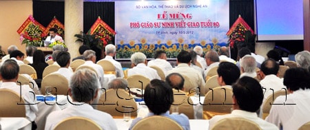 Mừng thọ Phó Giáo sư Ninh Viết Giao tuổi 80