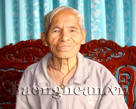 Người vinh dự 5 lần được gặp Bác Hồ