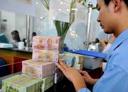 Chính thức hạ trần lãi suất huy động xuống 11%/năm từ ngày 28/5