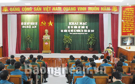 Hội thi giảng dạy chính trị cho LLVT địa phương