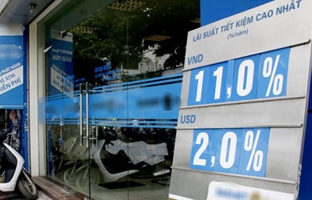 Hạ trần lãi suất huy động VND về 9%/năm từ 11/6