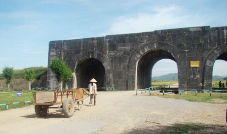 Thành nhà Hồ đón nhận Bằng công nhân di tích văn hoá thế giới