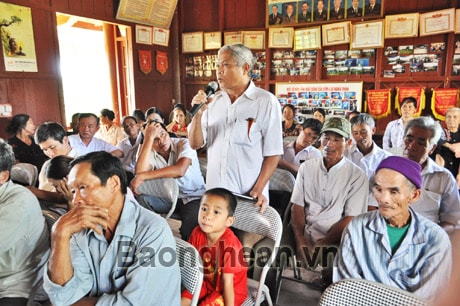 Đồng chí Nguyễn Xuân Sơn tiếp xúc cử tri tại xã Nghĩa Thịnh (Nghĩa Đàn)