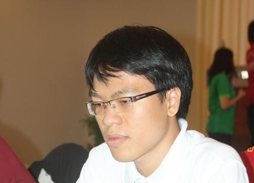 Quang Liêm qua mặt nhiều siêu đại kiện tướng