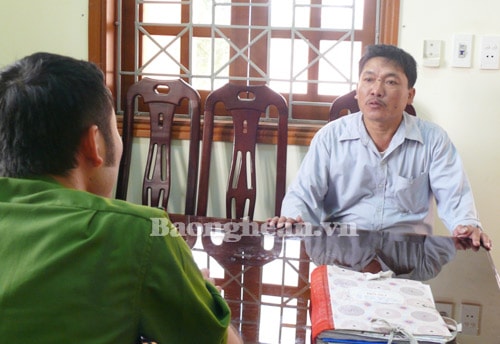 Quan địa chính và những chiêu “phù phép” sổ đỏ