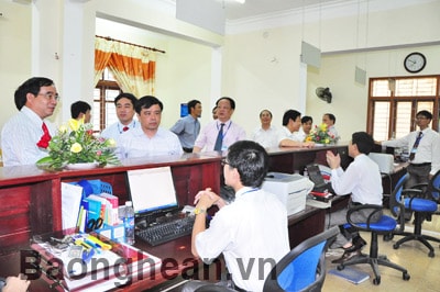 Khai trương “Bộ phận tiếp nhận và trả kết quả theo cơ chế một cửa liên thông” của UBND tỉnh