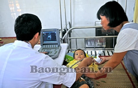 Sàng lọc bệnh nhân của chương trình phẫu thuật tim bẩm sinh trẻ em