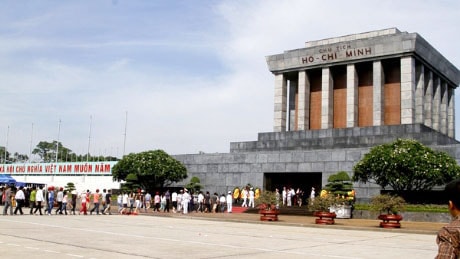 30.000 người vào Lăng viếng Bác sáng 2/9