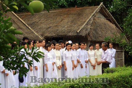 Học tập đồng chí Lê Hồng Phong, Đảng bộ và nhân dân Nghệ An quyết tâm thực hiện thắng lợi Nghị quyết Đại hội Đảng bộ tỉnh lần thứ XVII