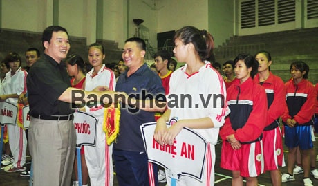 Khai mạc giải vô địch Kickboxing nam, nữ toàn quốc 2012
