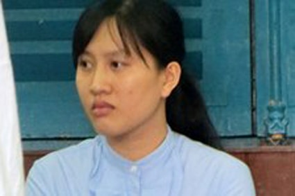 Nữ giám đốc làm giấy tờ giả lừa 2,3 tỷ đồng