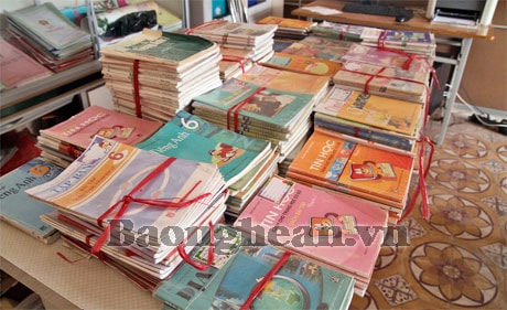 Cần sớm có một bộ sách giáo khoa mang giá trị lâu dài