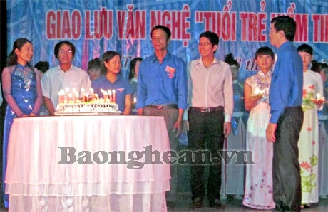 Lễ tổng kết chiến dịch Hè tình nguyện năm 2012